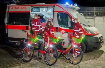 PLEI SUPPORT THE RED CROSS VOLUNTEER PROGRAM " CRI IN BICI- SQUAD" WITH PRODUCT DONATIONS